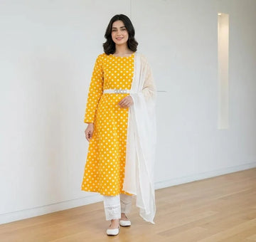 Women Yellow Polka Dot Kurta Set with White Dupatta